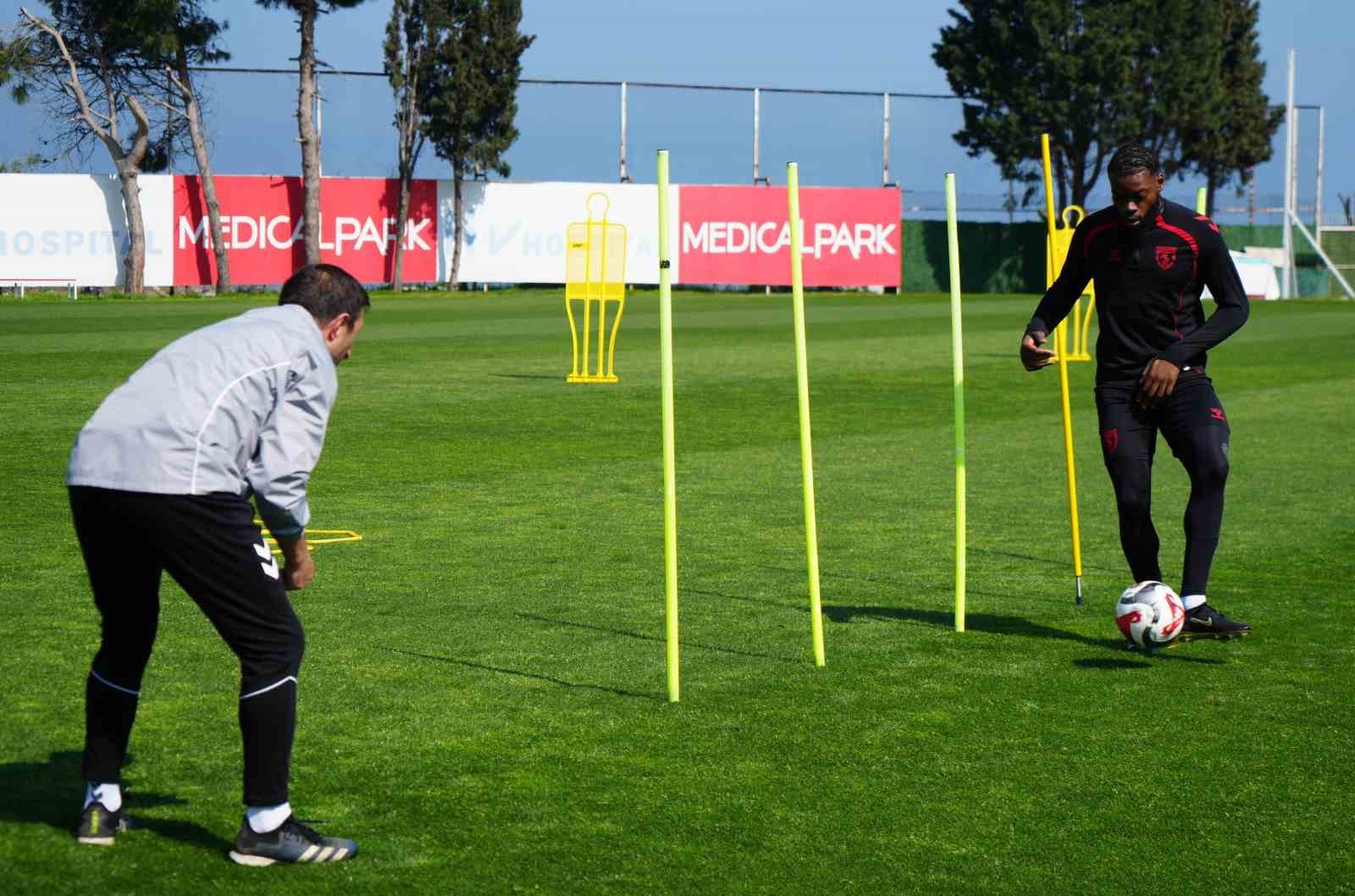 Thorsten Fink: "Ligi kaçıncı sırada bitireceğimiz, başarısız olduğumuz anlamına gelmez"
