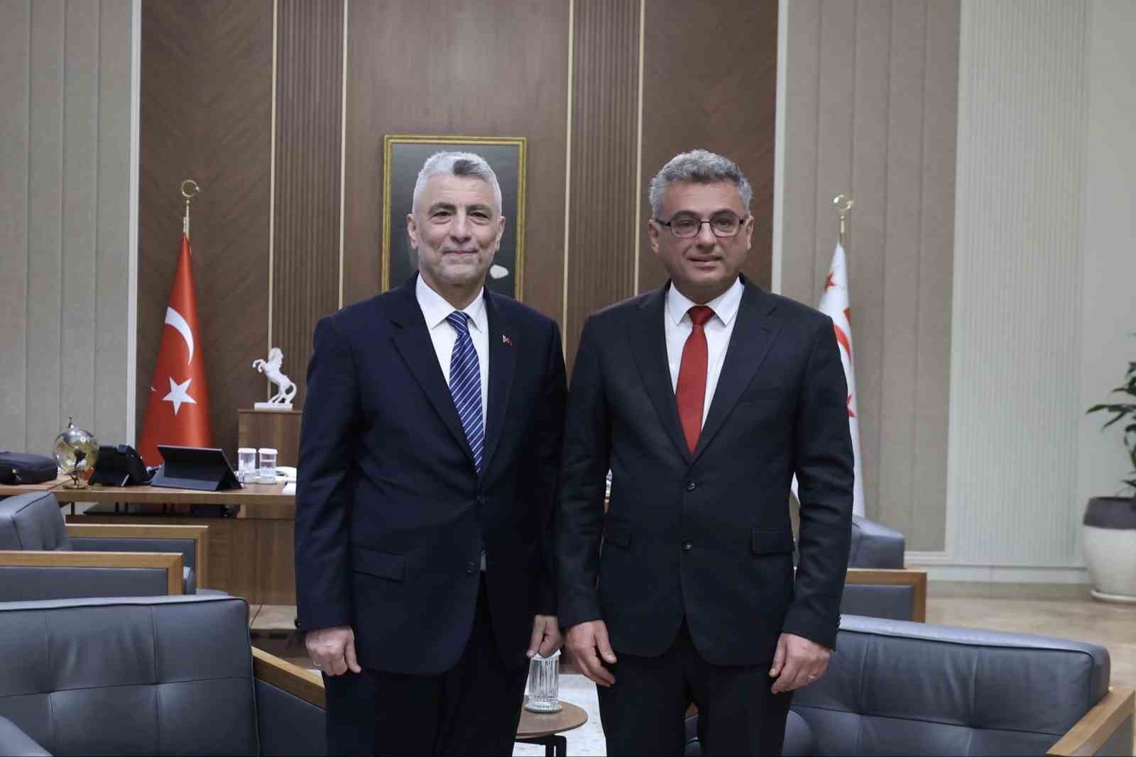 Ticaret Bakanı Bolat: "Kıbrıs Türk halkının refahı ve kalkınması için ortak projelerimizle her zaman omuz omuzayız"
