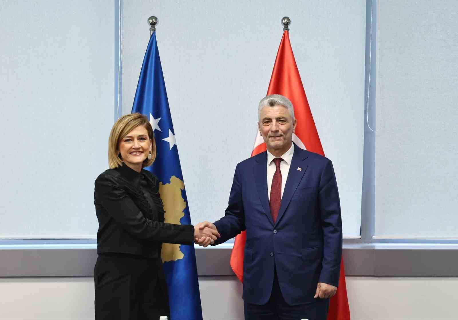 Ticaret Bakanı Bolat, Kosovalı mevkidaşıyla görüştü
