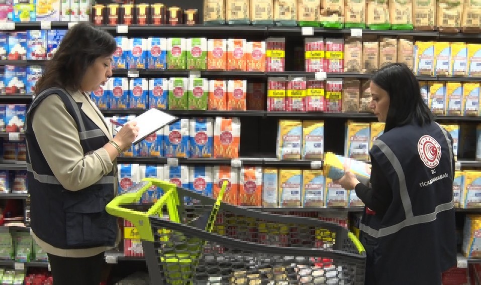 Ticaret Bakanlığından Ramazan öncesi marketlerde fahiş fiyat denetimi
