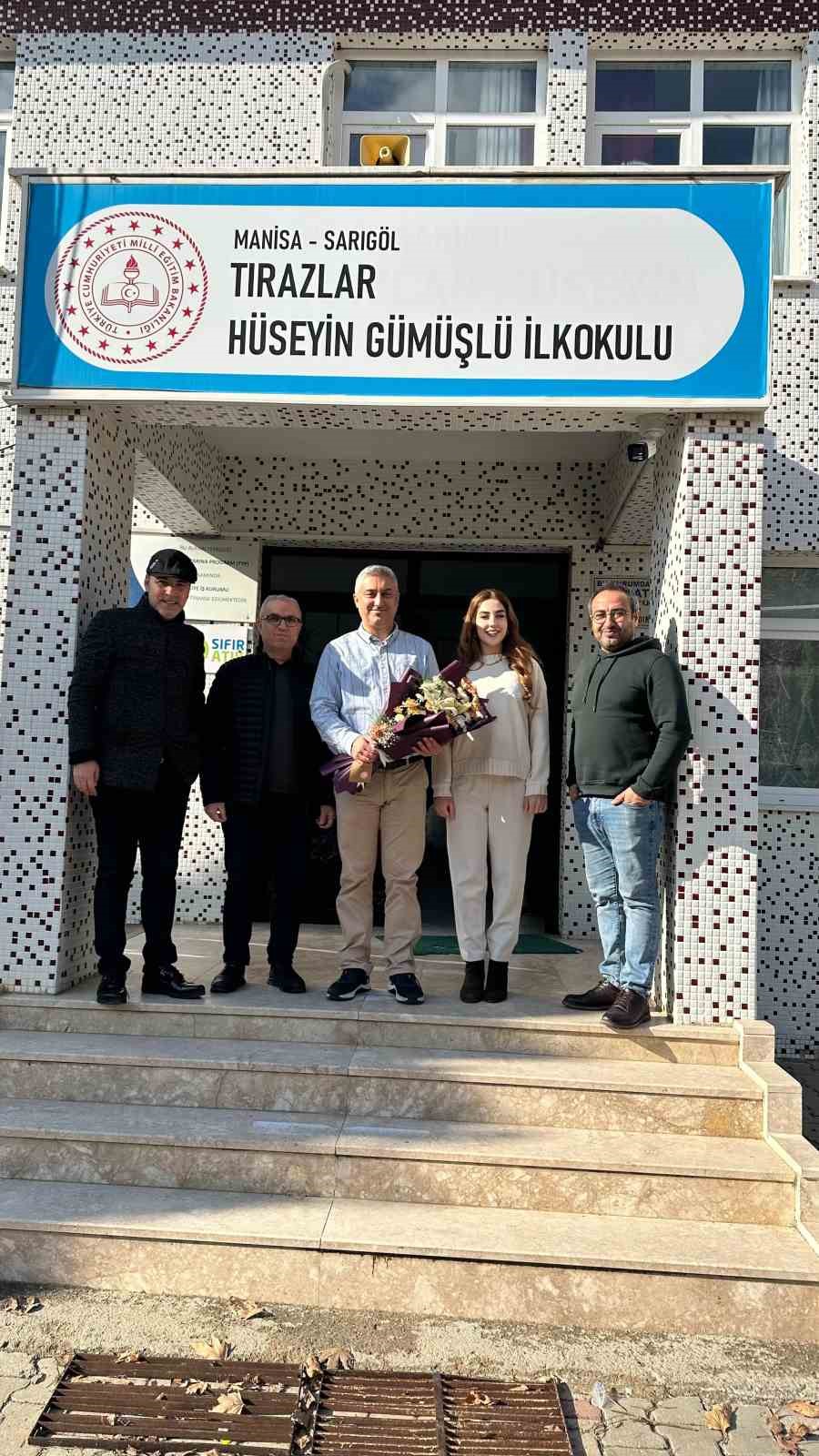 Tırazlar Hüseyin Gümüşlü İlkokulu’nda yazar-öğrenci buluşması
