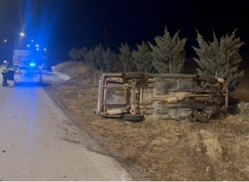 Tırla çarpışan otomobil sürücüsü ağır yaralandı
