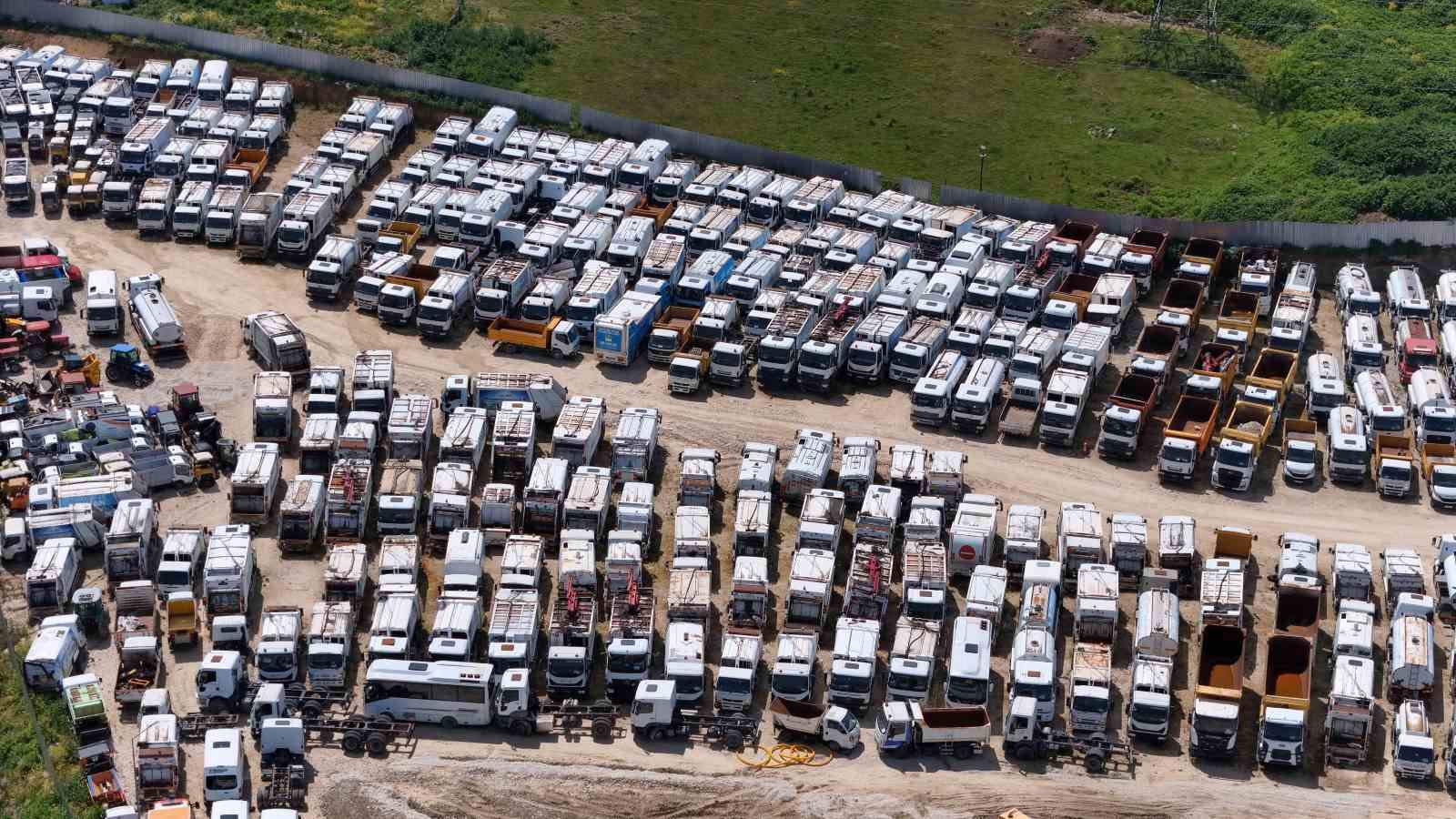TMSF’nin el koyduğu yüzlerce araç  böyle görüntülendi
