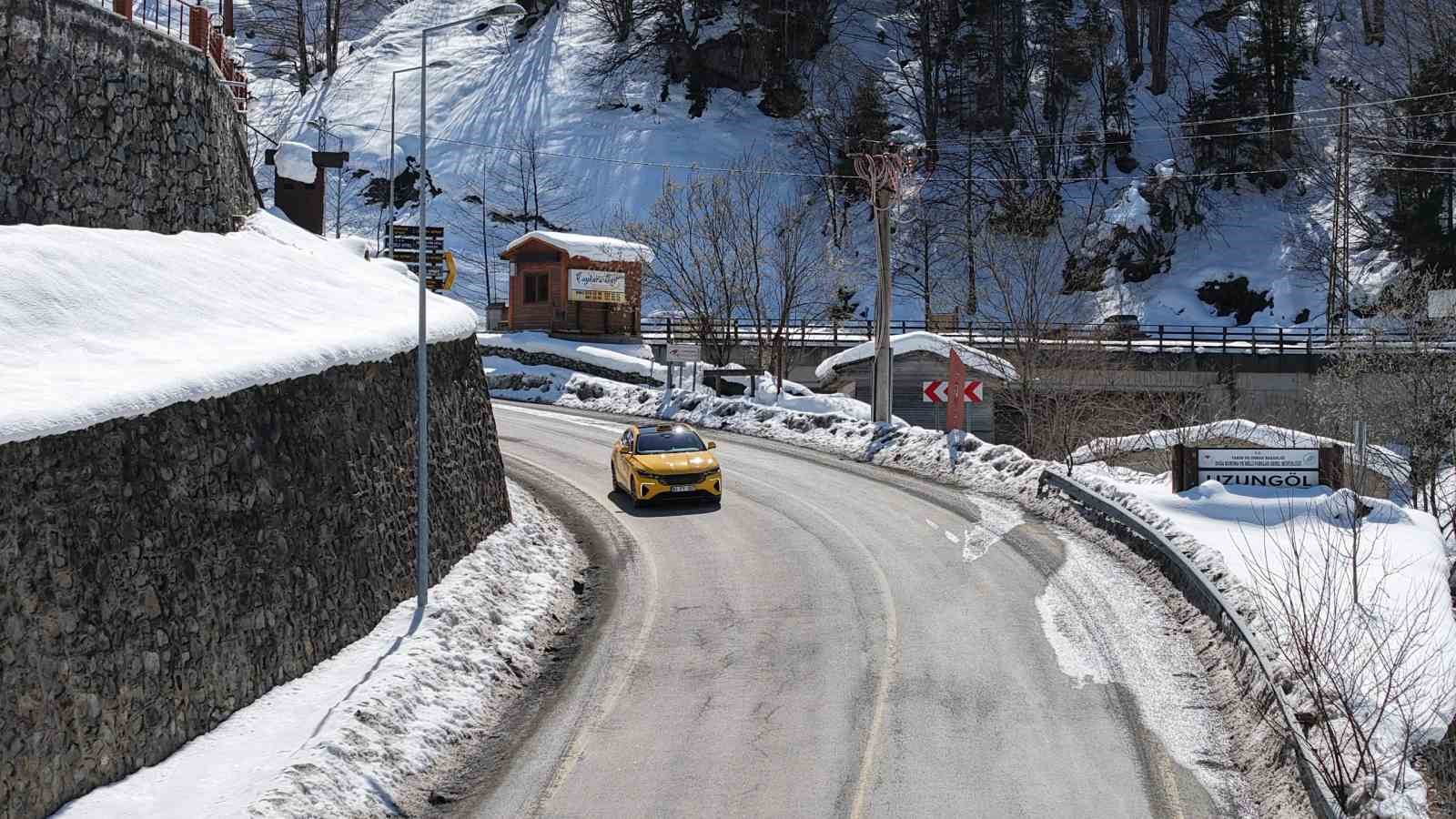 Togg taksi Karadeniz yollarında
Togg taksi Karadeniz yollarında