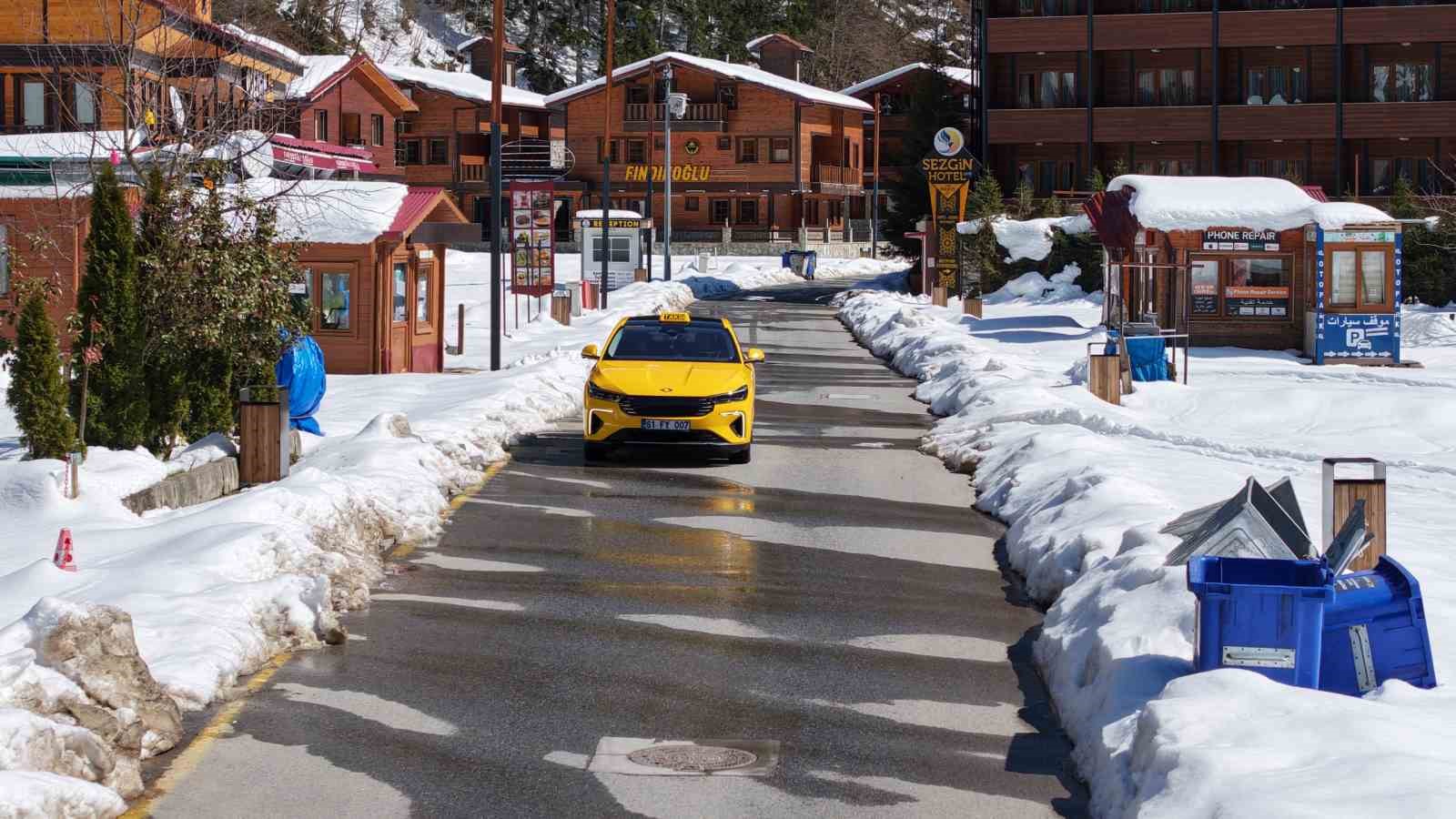Togg taksi Karadeniz yollarında
Togg taksi Karadeniz yollarında