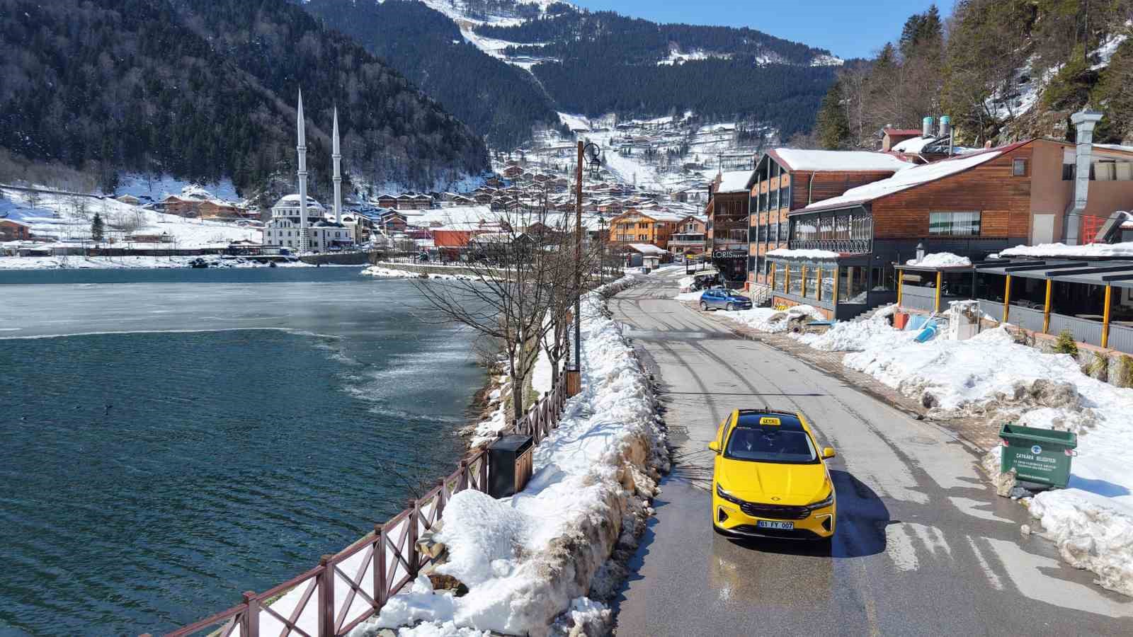 Togg taksi Karadeniz yollarında
Togg taksi Karadeniz yollarında