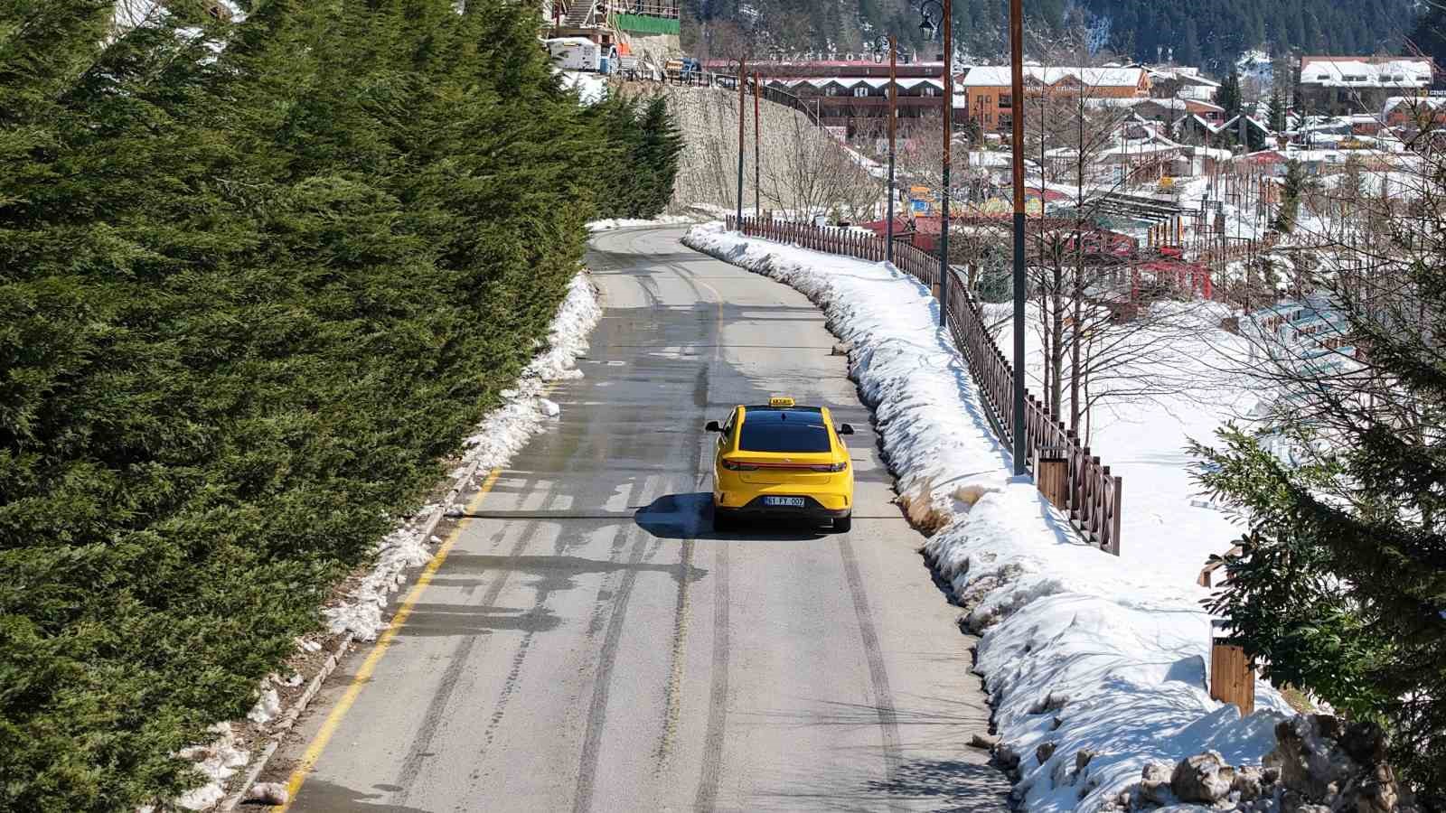 Togg taksi Karadeniz yollarında
Togg taksi Karadeniz yollarında