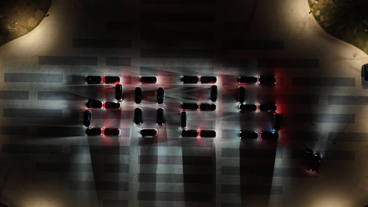 Togg’larla 2026’ya özel koreografi gösterisi
