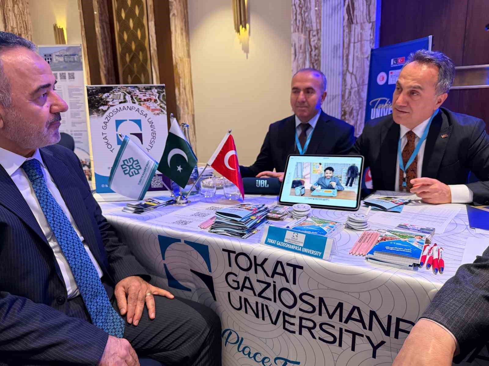 TOGÜ küresel eğitim ağını Pakistan’da genişletti
