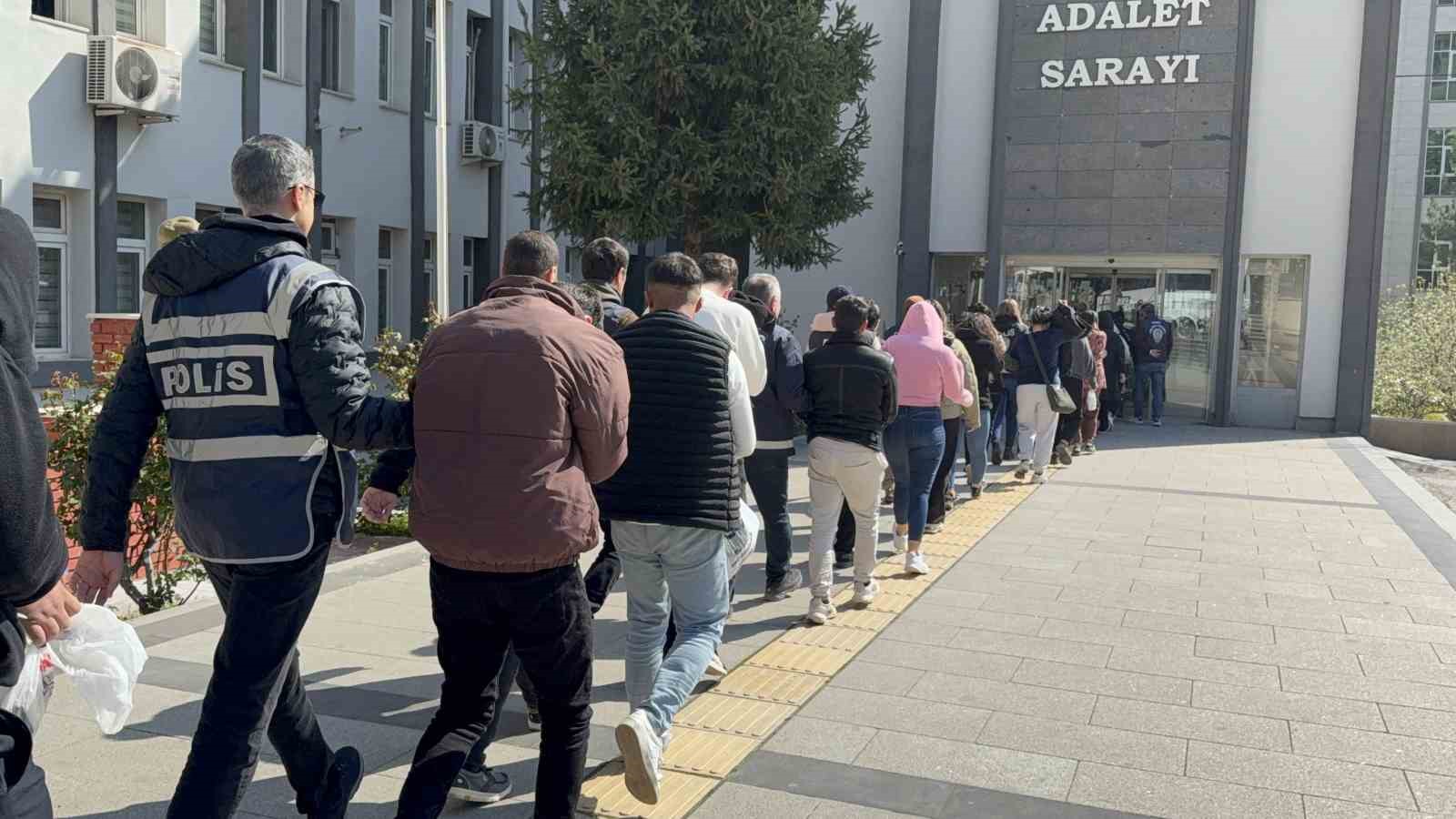 Tokat merkezli yasa dışı bahis operasyonunda tutuklu sayısı 48’e yükseldi
