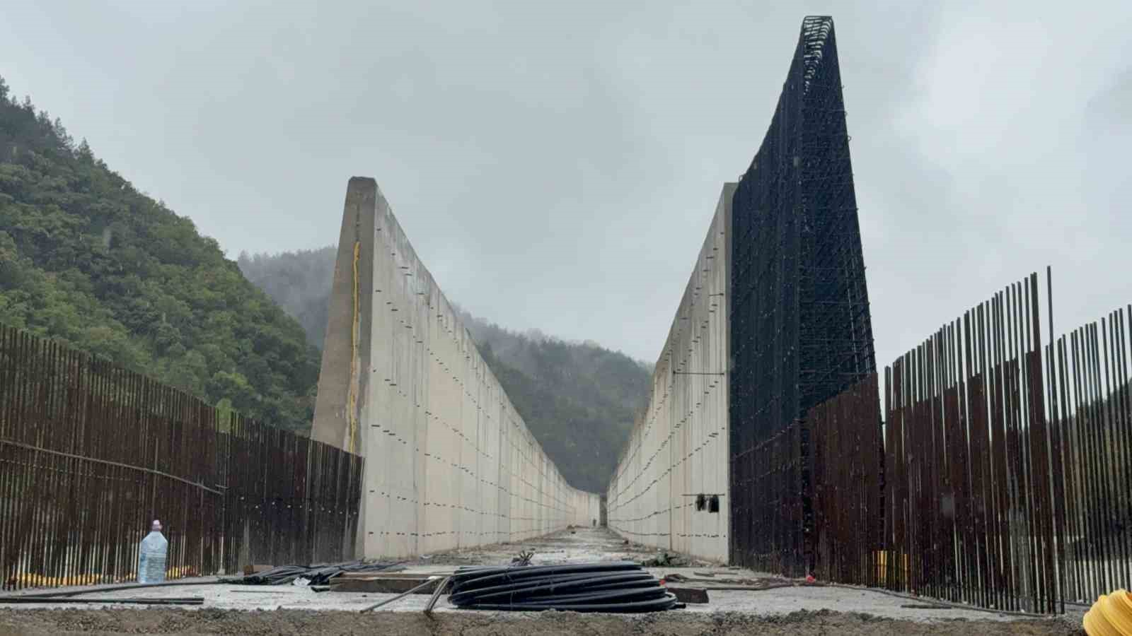 Tokat-Niksar Karayolu 13 yıldır tamamlanamadı
