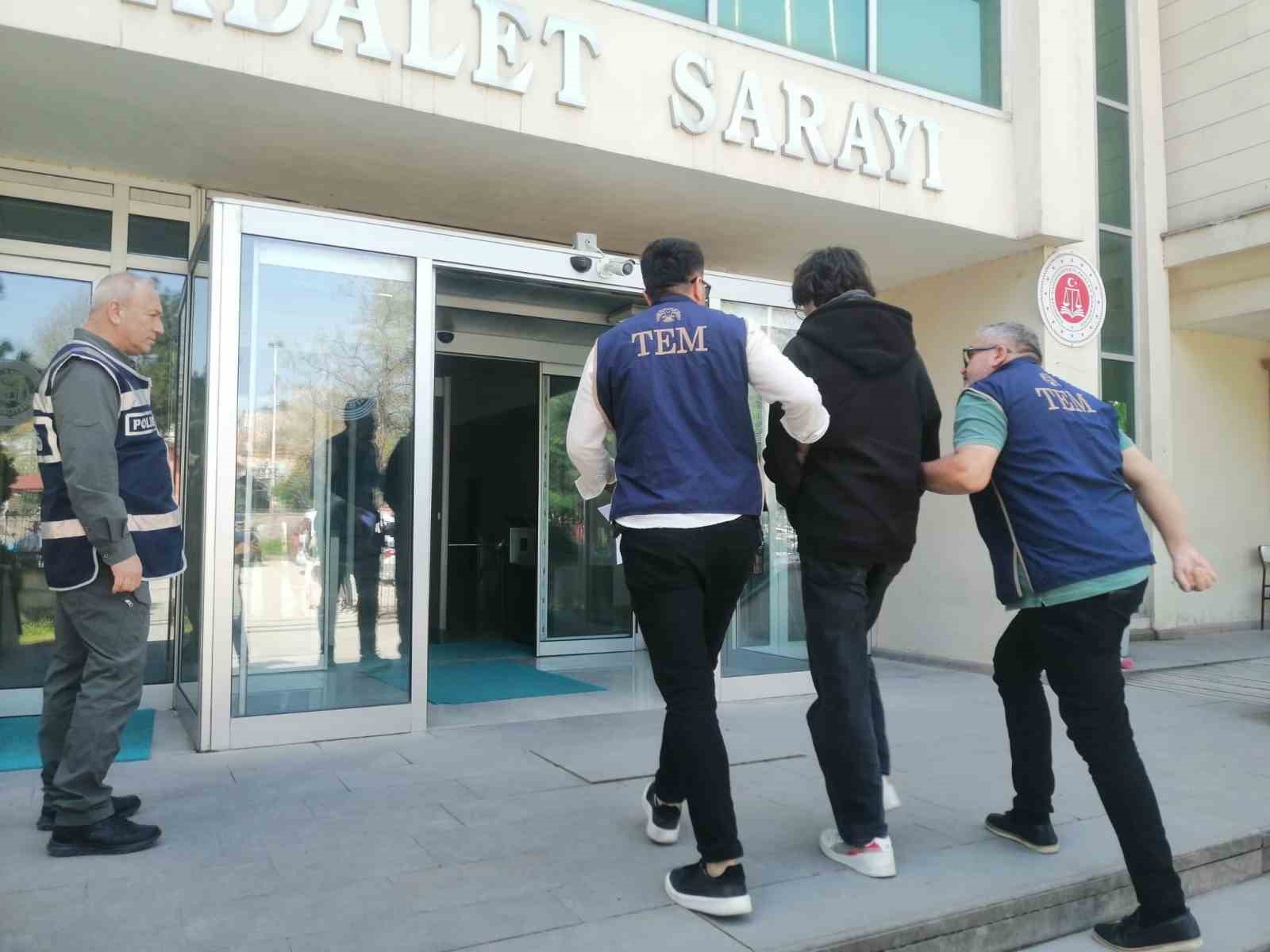 Tokat’ta okulunu hedef gösteren öğrenci tutuklandı
