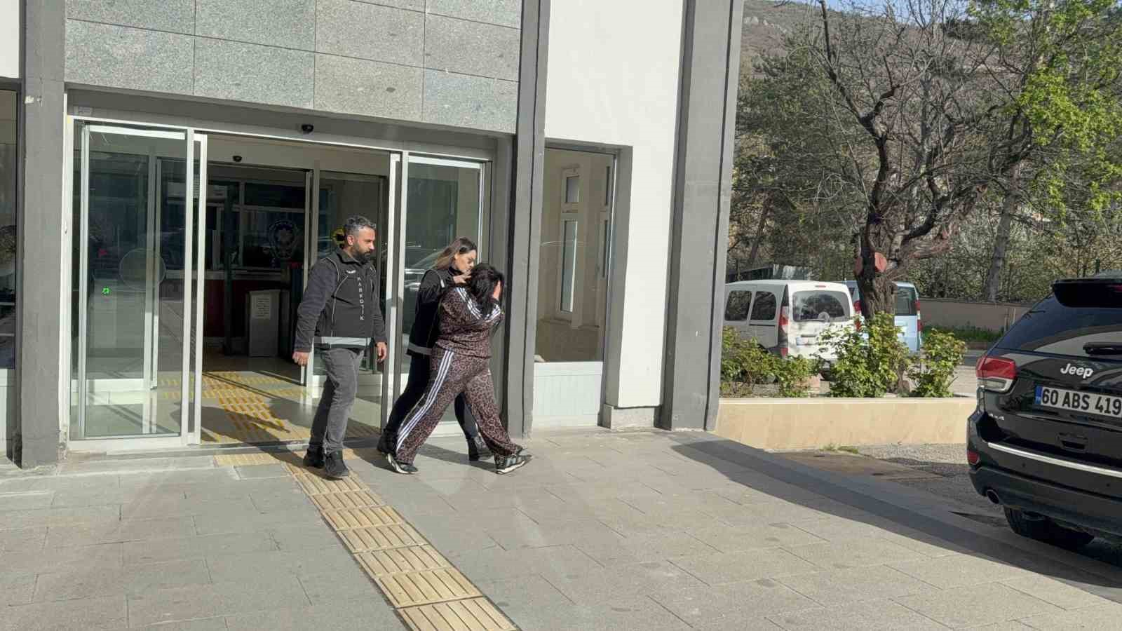 Tokat’ta zehir tacirlerine operasyon: 1 tutuklama
