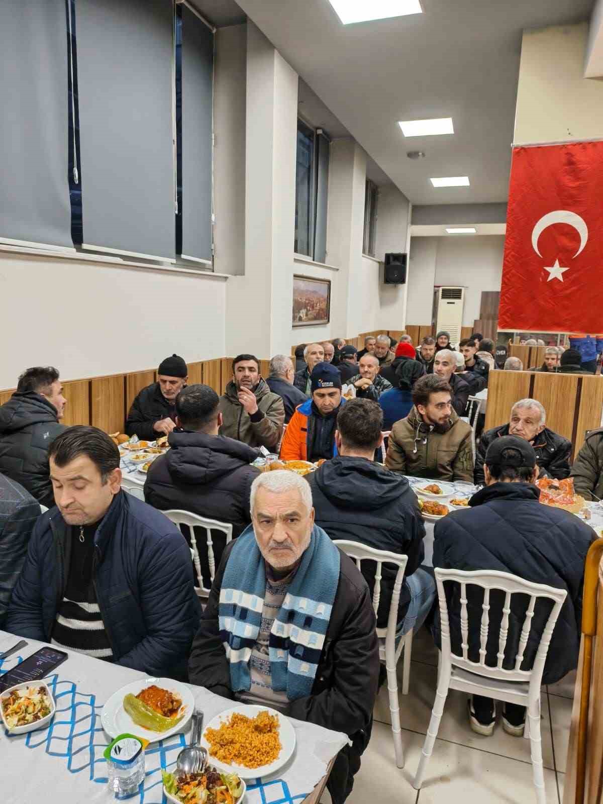 Tomarza Akdere Derneği’nden Ramazan boyunca gönül sofrası
