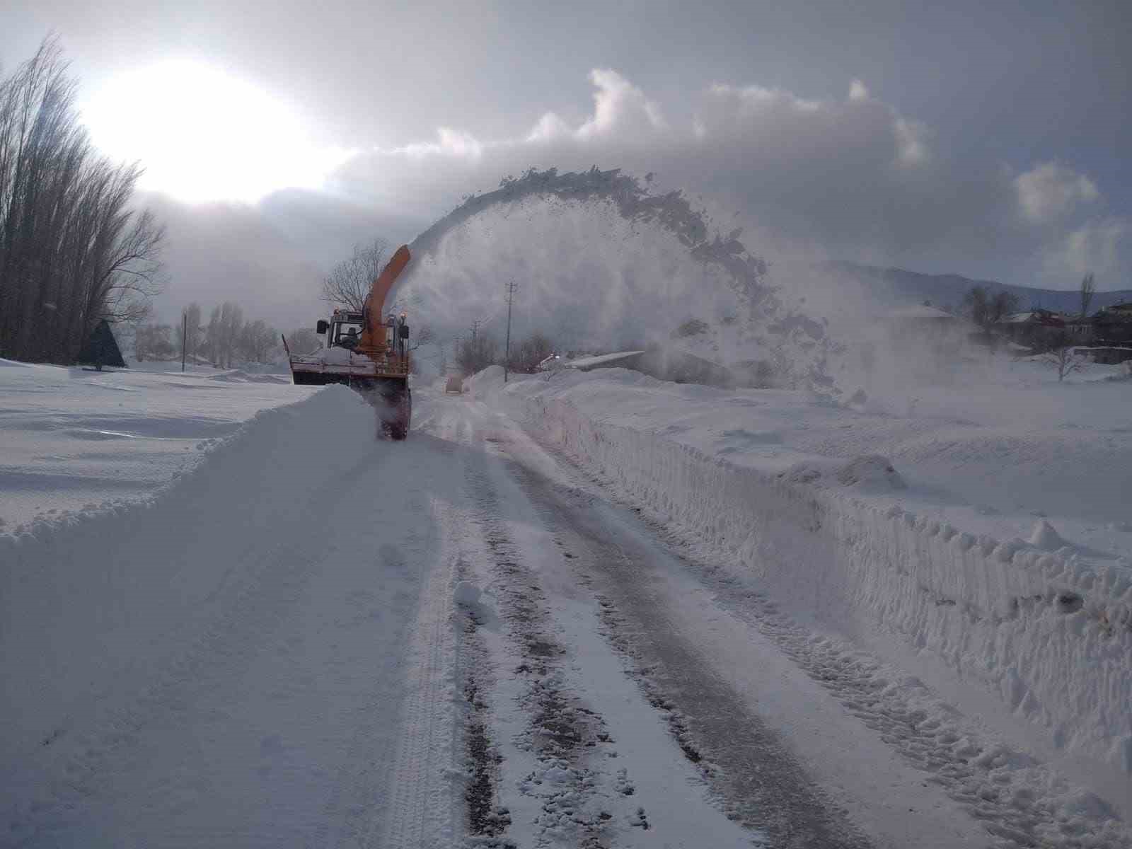 Tomarza - Tufanbeyli yolu açıldı
