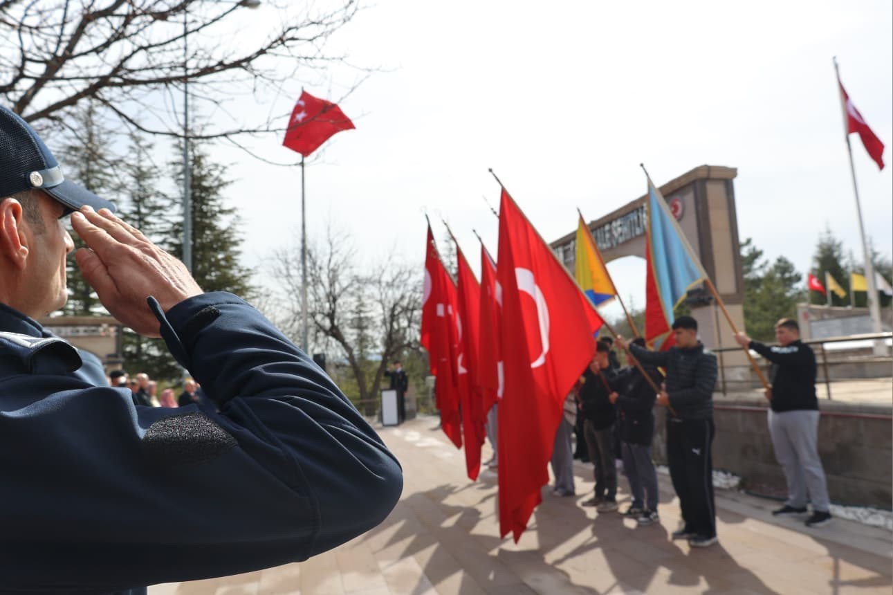 Tomarza ve Bünyan’da Şehitleri Anma Programı düzenlendi
