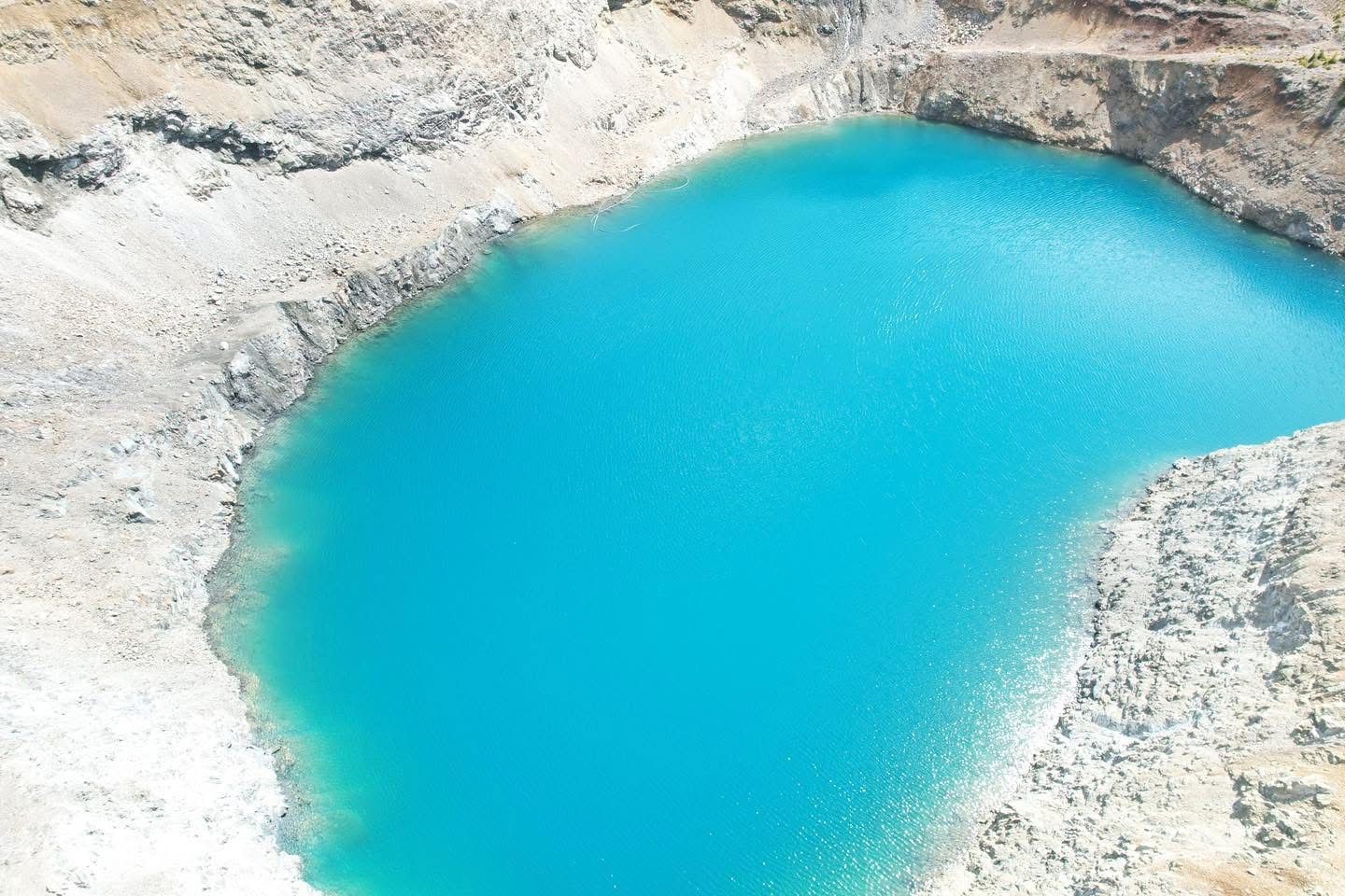 Tomarza’nın doğa harikası Mavi Göl, görenleri etkiliyor

