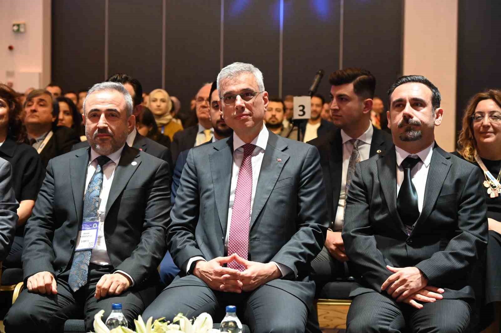 Toplum yaşlandıkça fizik tedavi ihtiyacı artıyor
