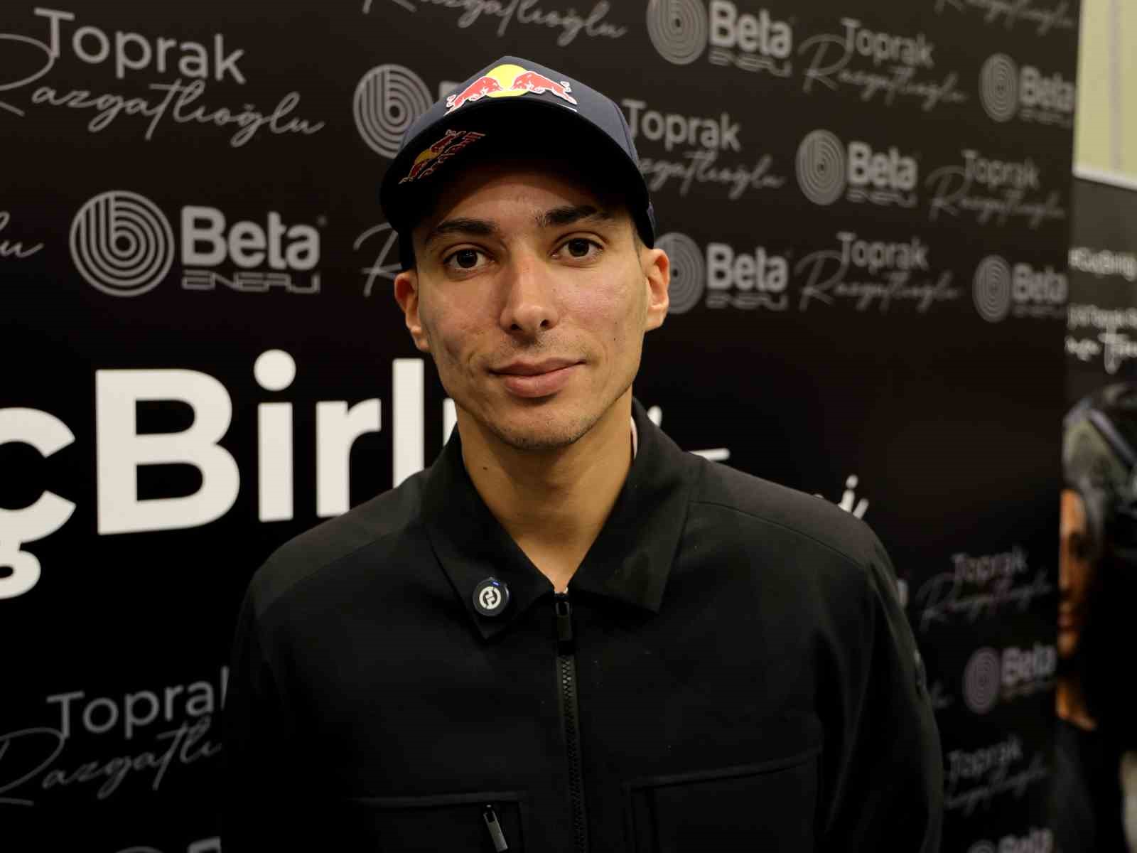 Toprak Razgatlıoğlu: "MotoGP’de ilk sene alışma, 2027’de her şey farklı olacak"
