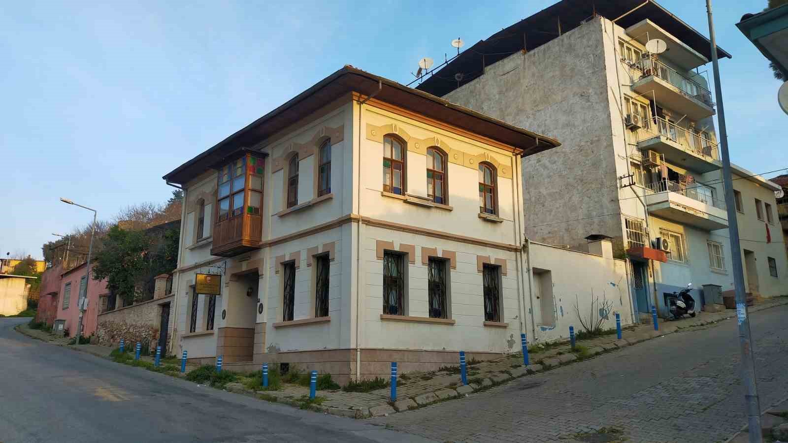 Topyatağı zamana meydan okuyor
