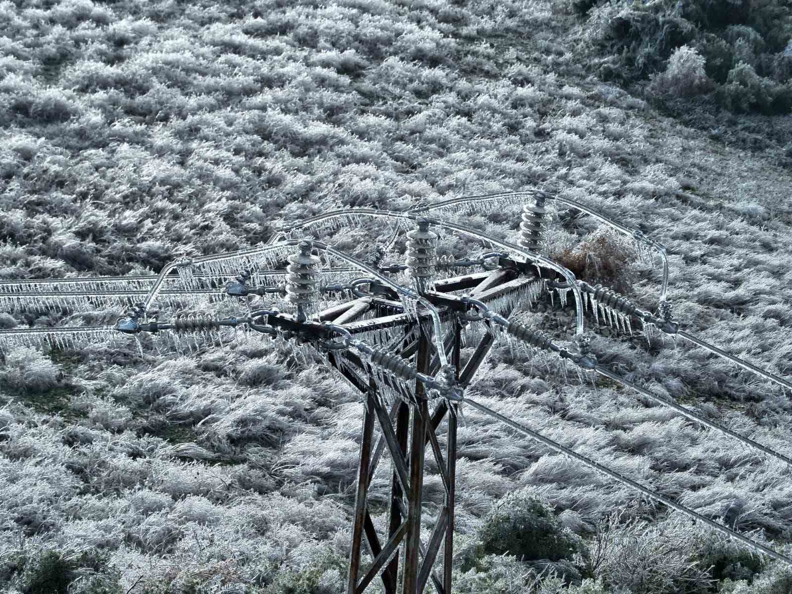 Toroslar EDAŞ’tan Hatay’da zorlu kış koşullarına karşı mücadele
