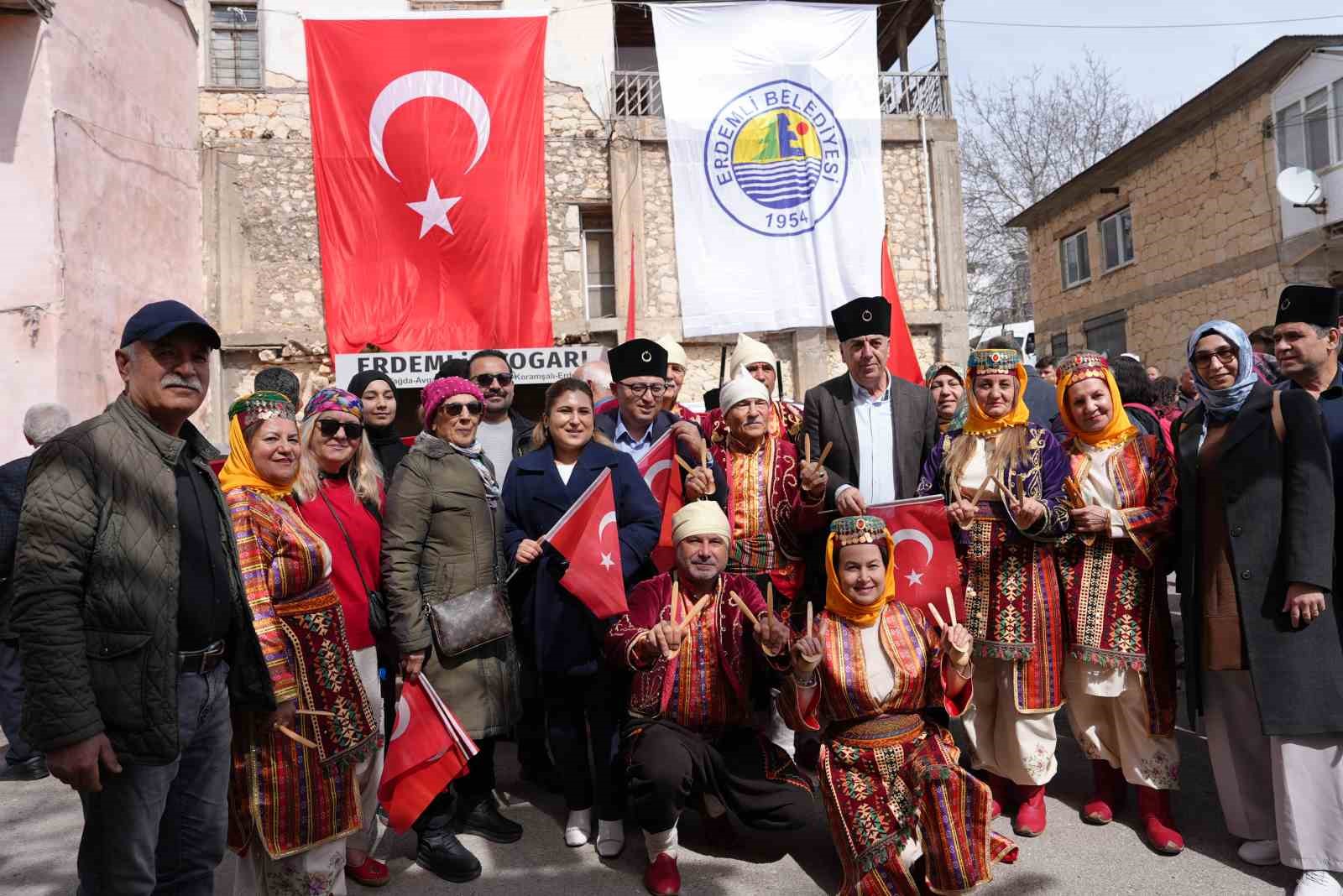 Torosların zirvesinde 106 yıl sonra milli mücadele ruhuyla yürüdüler
Torosların zirvesinde 106 yıl sonra milli mücadele ruhuyla yürüdüler