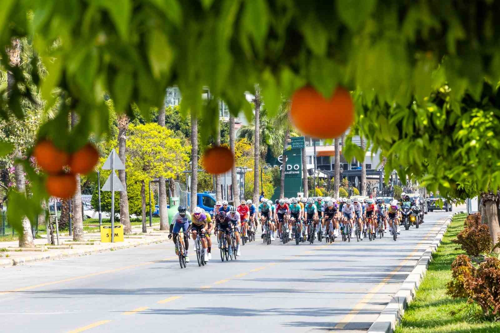 Tour Of Mersin heyecanı final etabıyla sona erdi
Tour Of Mersin heyecanı final etabıyla sona erdi