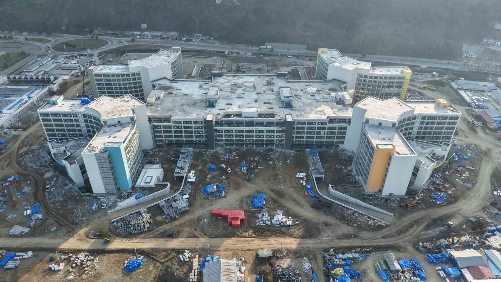 Trabzon Şehir Hastanesi inşaatının yüzde 90’ı tamamlandı
