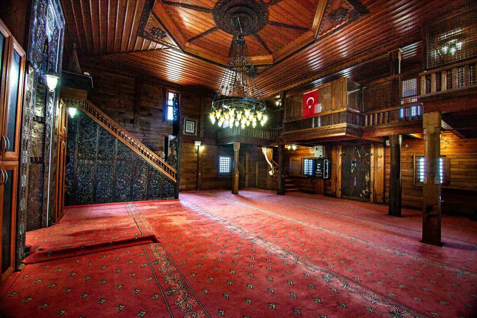 Trabzon’da 210 tescilli cami kültürel mirası yaşatıyor
