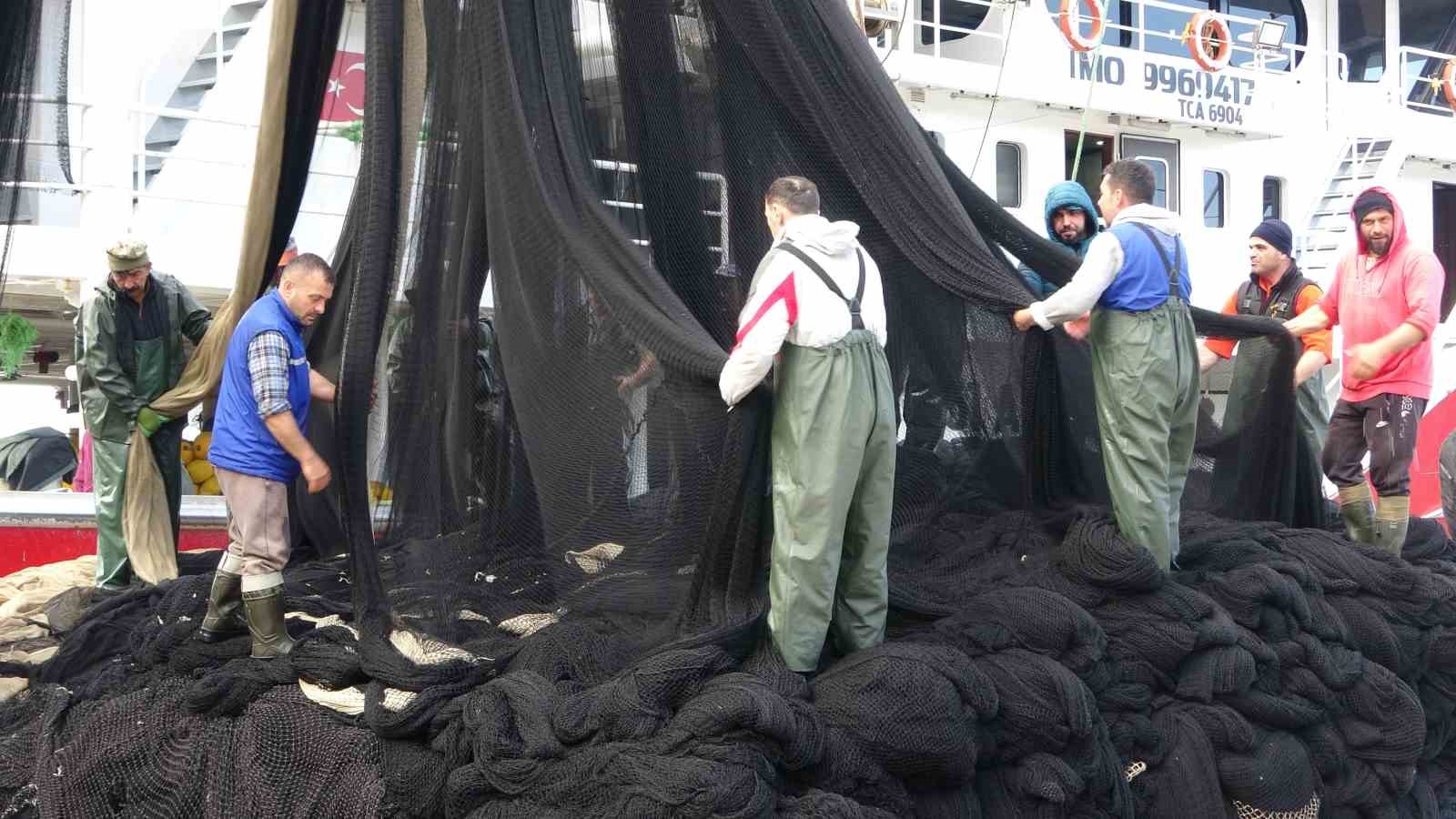 Trabzon’da balıkçılar "paydos" dedi
