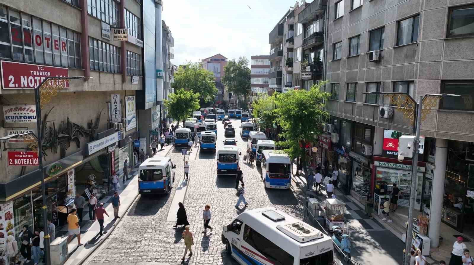 Trabzon’da dolmuşlar yeni yerine taşınıyor
