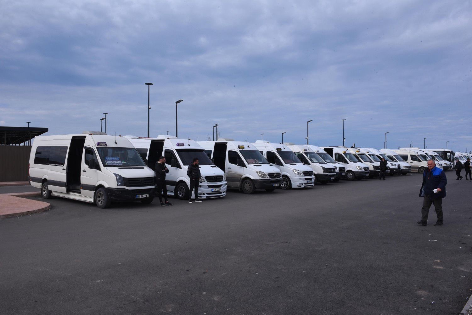 Trabzon’da dolmuşlar yeni yerine taşınıyor
