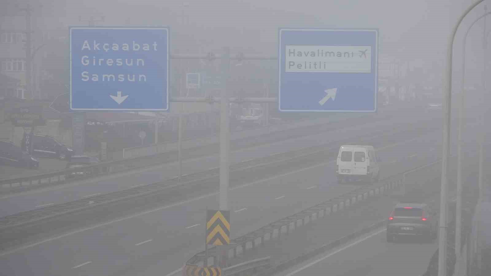 Trabzon’da hava ulaşımına sis engeli
