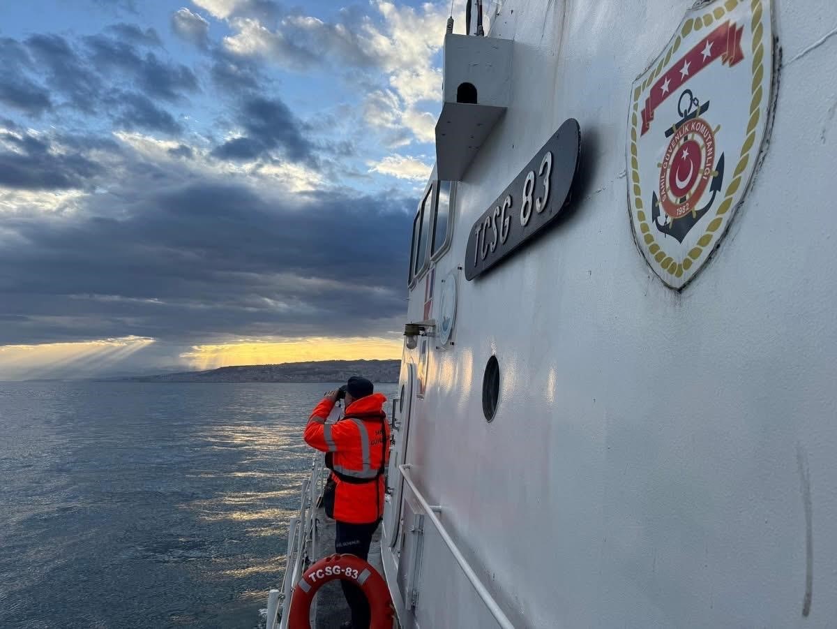 Trabzon’da kayıp genci arama çalışmalarına hava muhalefeti nedeniyle ara verildi
