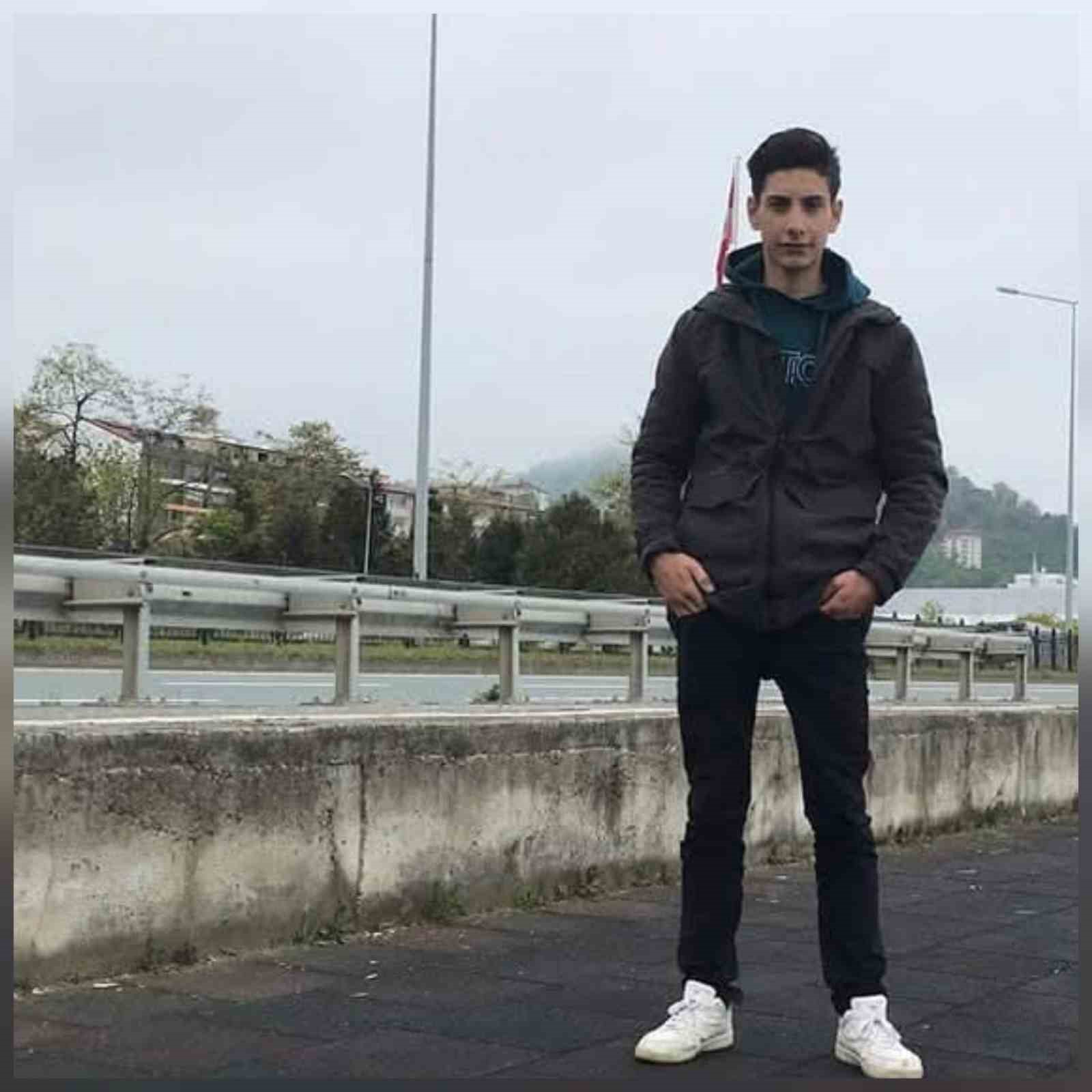 Trabzon’da motosiklet tutkunu genç hayatını kaybetti
