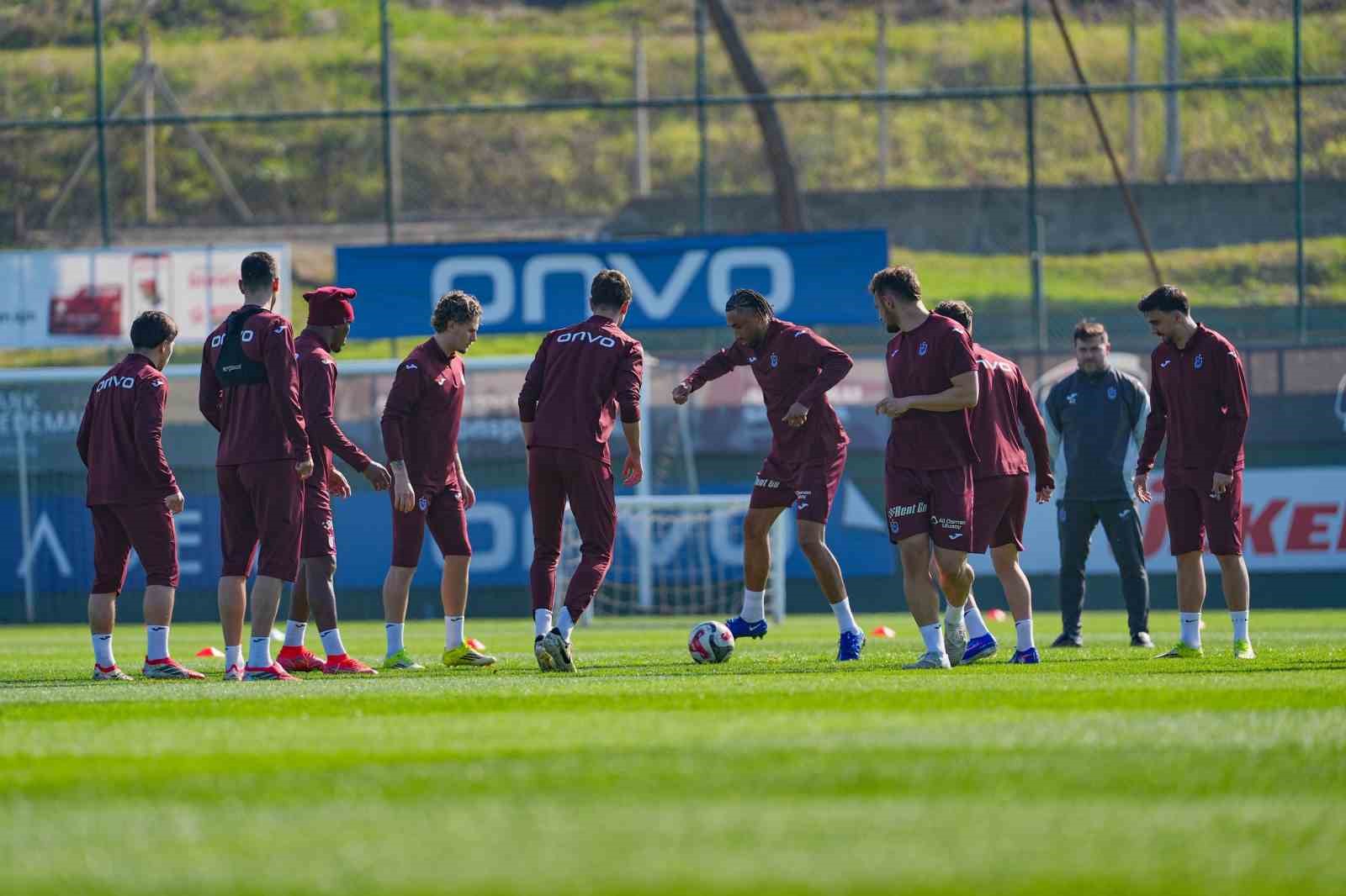 Trabzonspor, 60 puanın 23’ünü İstanbul takımlarından aldı
