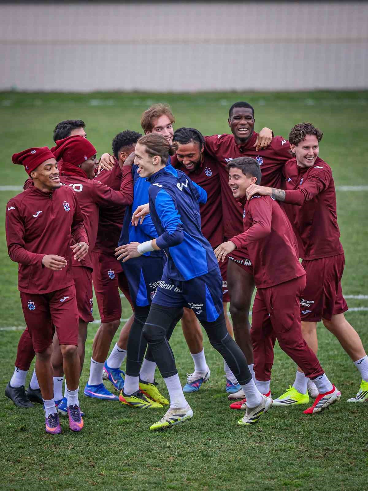 Trabzonspor, Fenerbahçe maçı hazırlıklarını tamamladı
