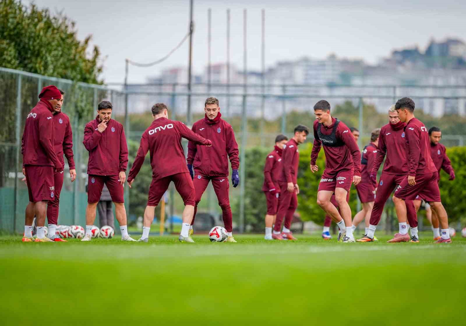 Trabzonspor, Göztepe maçı hazırlıklarını sürdürdü
