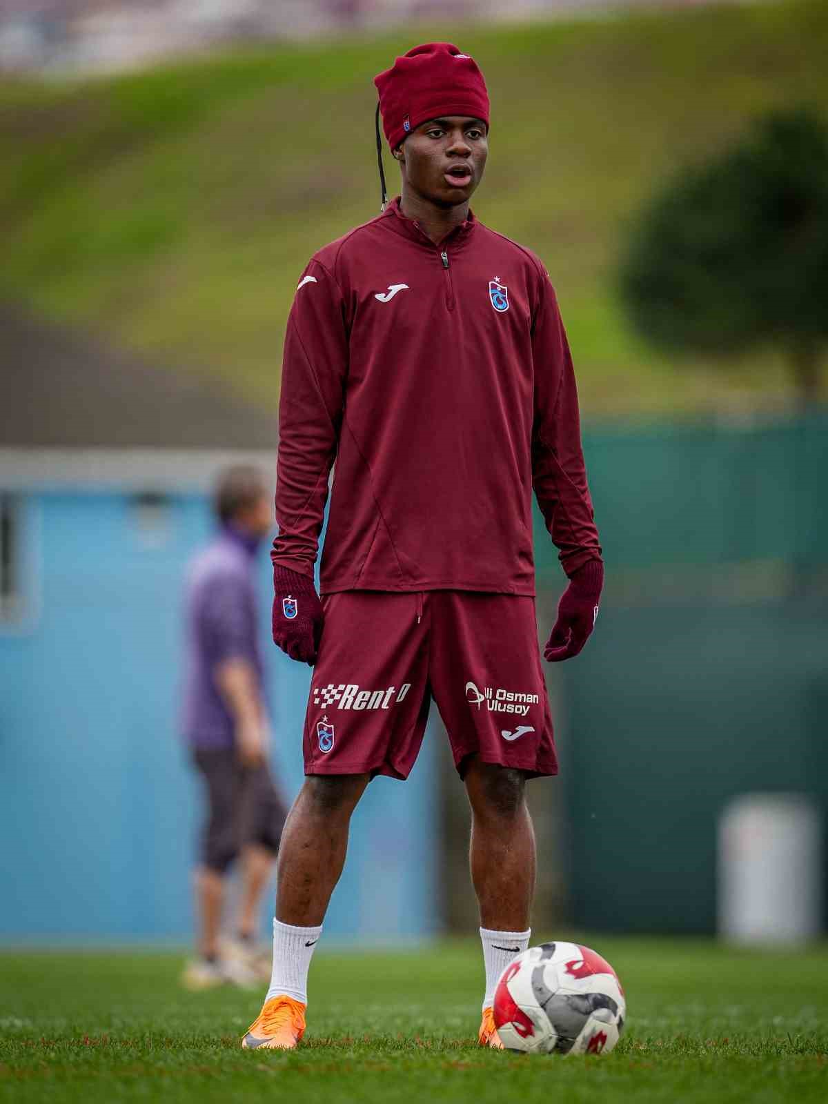 Trabzonspor, Göztepe maçı hazırlıklarını sürdürdü
