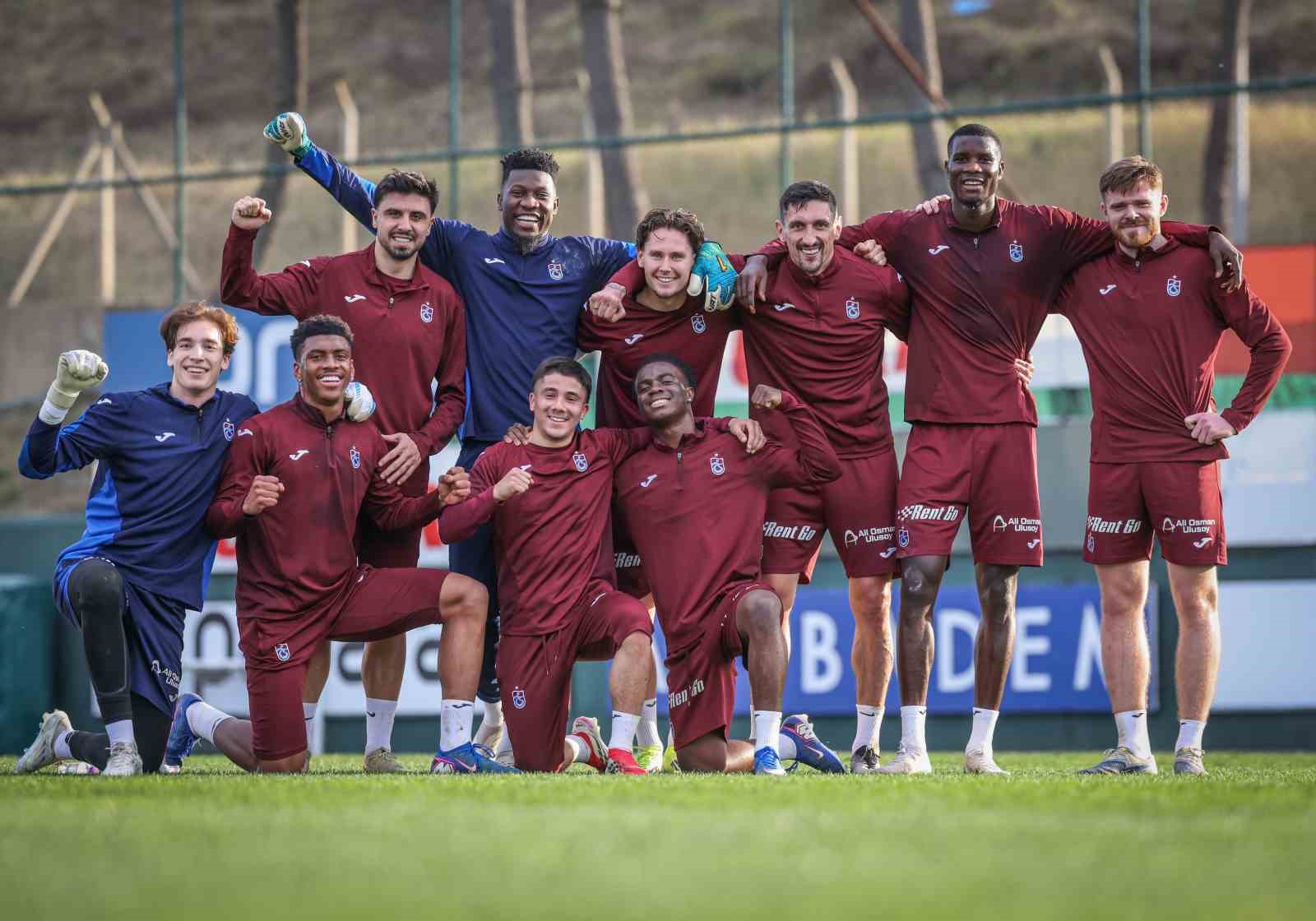 Trabzonspor, İstanbul takımlarına karşı 17 puan topladı
