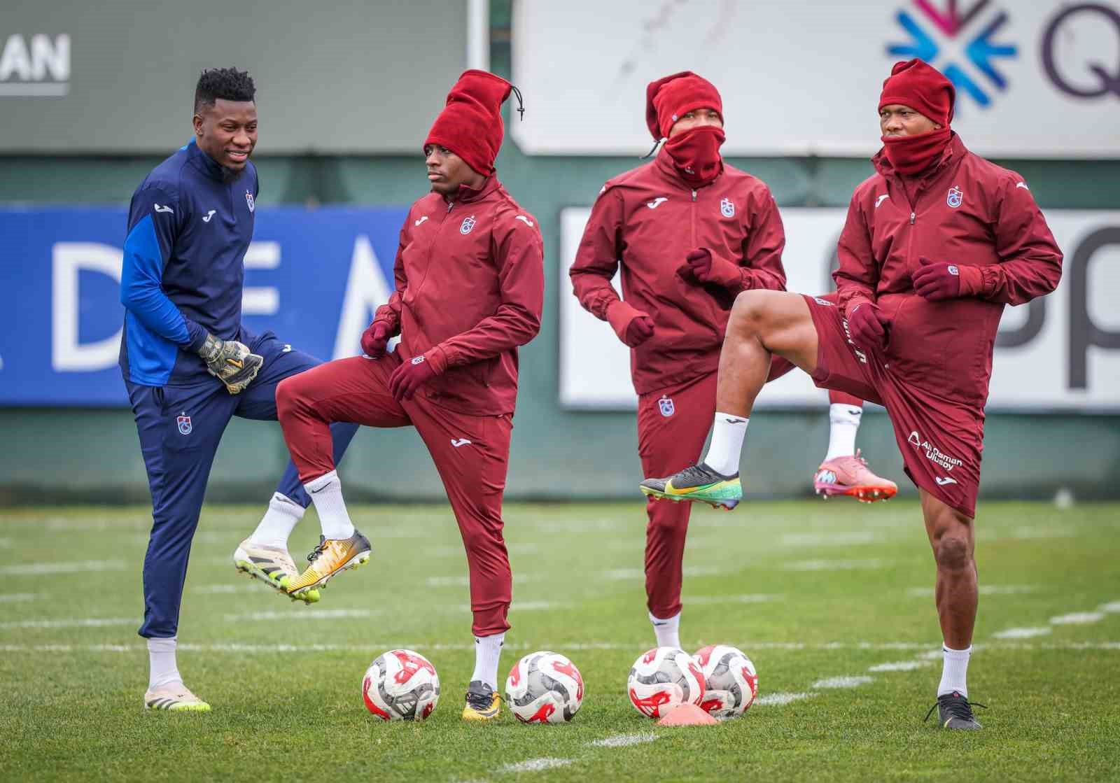 Trabzonspor Kocaeli’ye gitti
