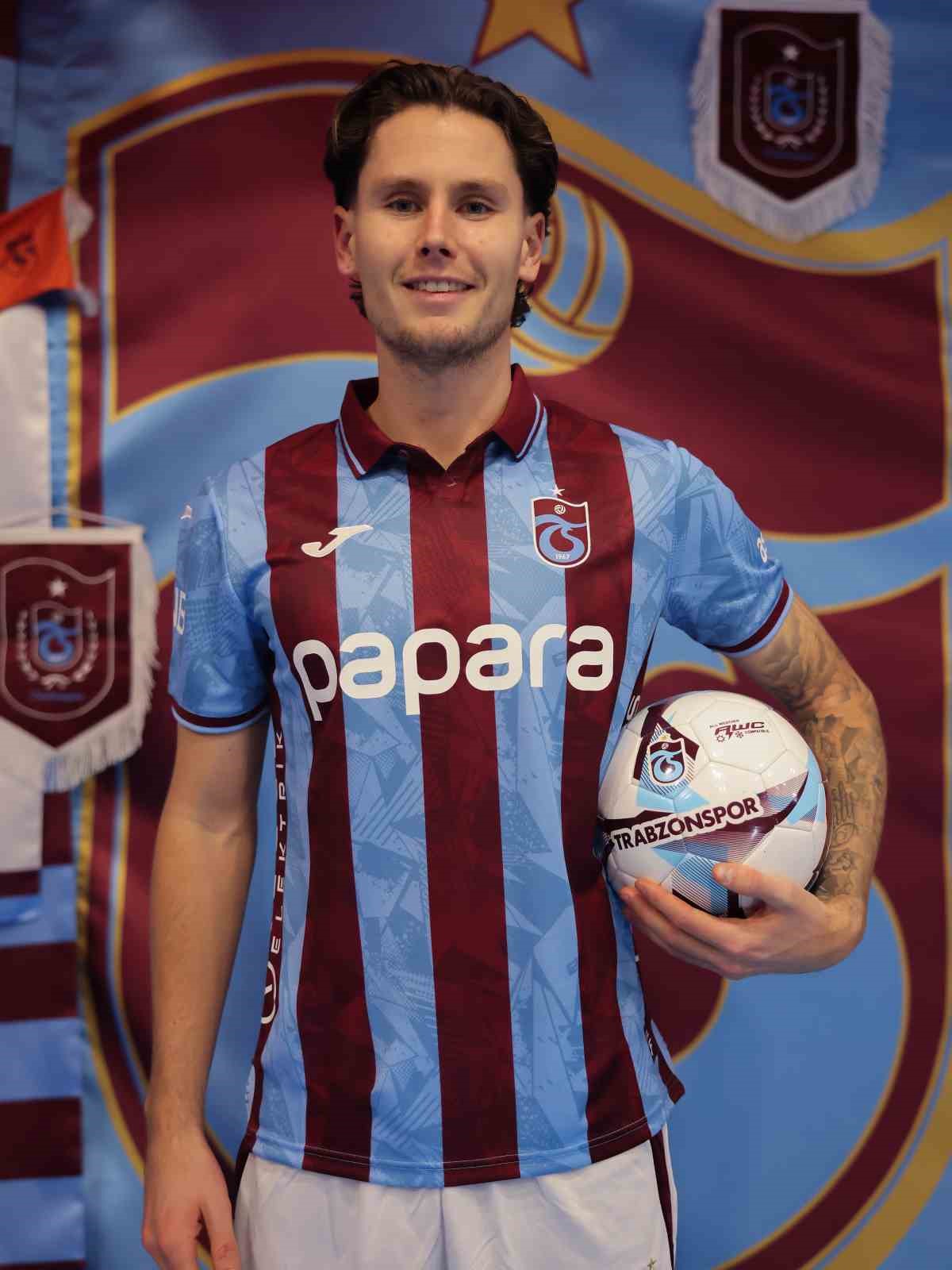 Trabzonspor, Mathias Lovik ile 4.5 yıllık sözleşme imzaladı
