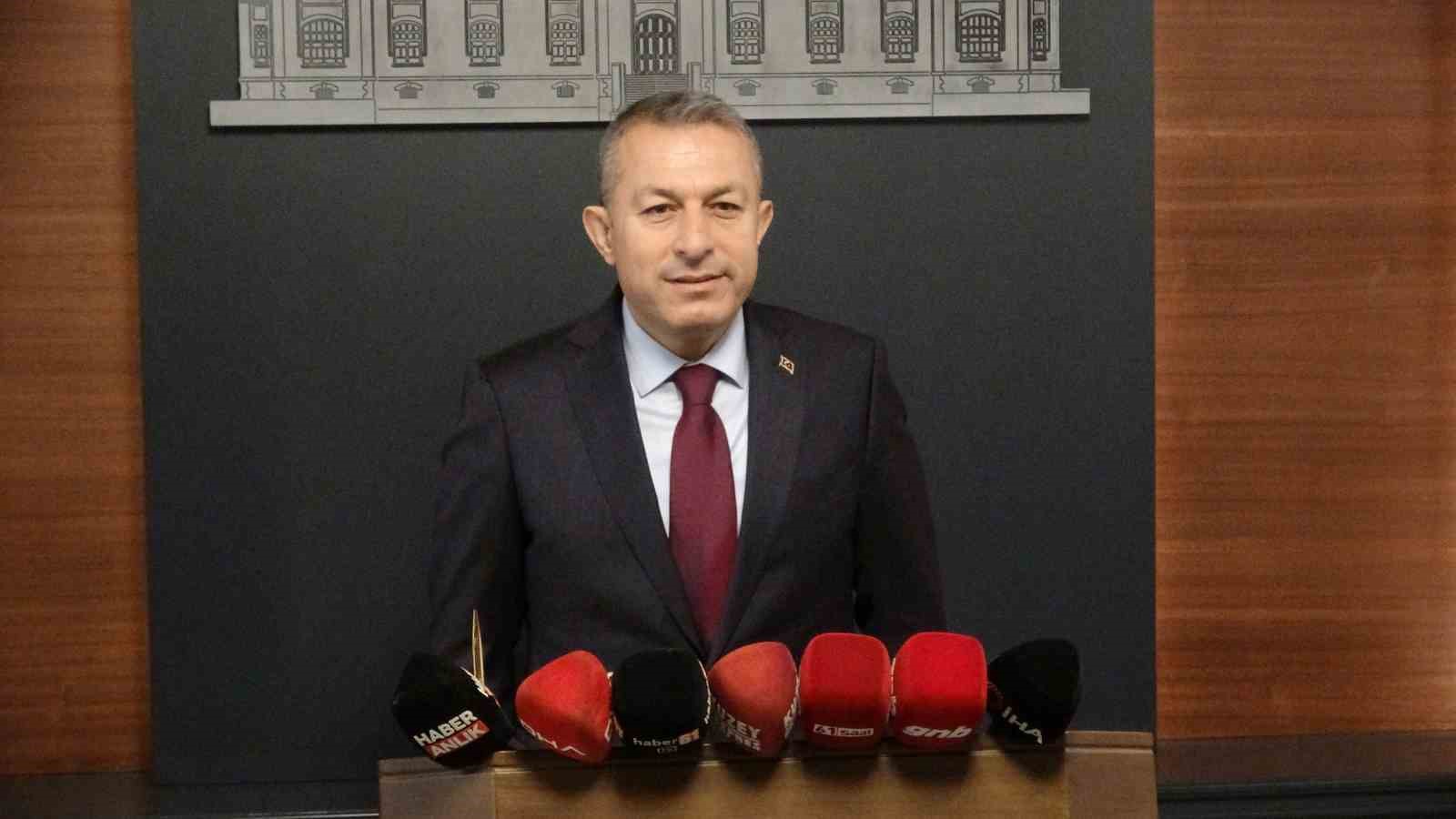 Trabzon’un yeni valisi Tahir Şahin göreve başladı
