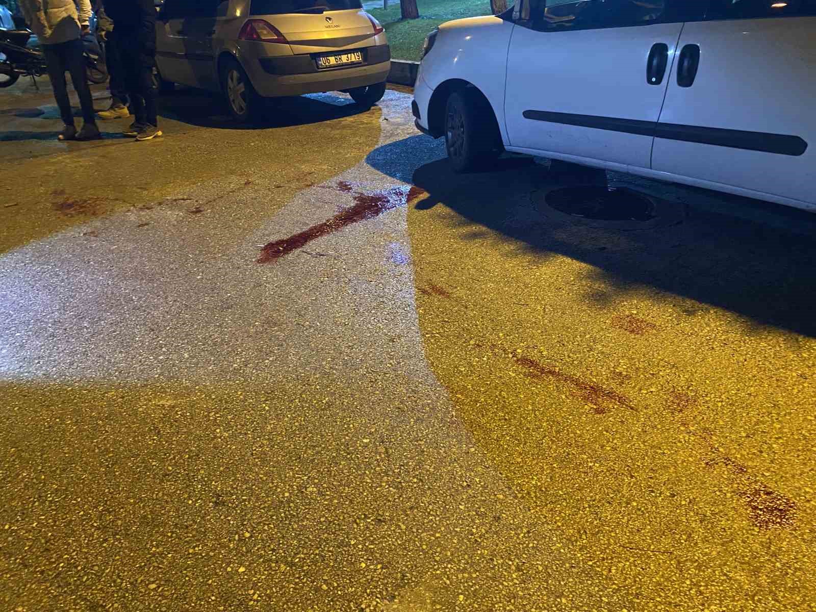 Trafik cezası yüzünden 20 yaşındaki arkadaşını bıçakladı
