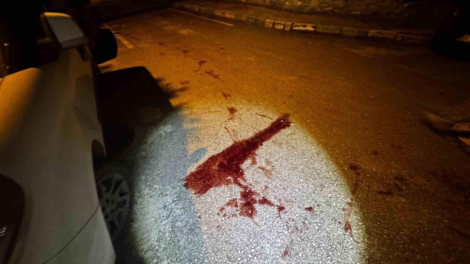 Trafik cezası yüzünden 20 yaşındaki arkadaşını bıçakladı
