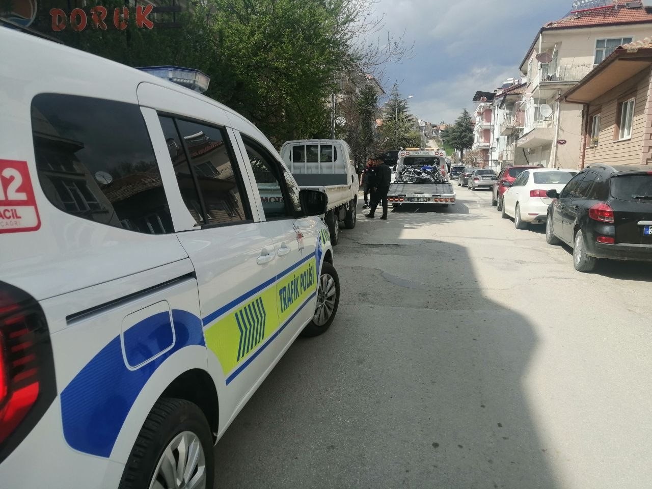 Trafik denetiminde 2 motosiklet sürücüsüne 254 bin TL ceza
