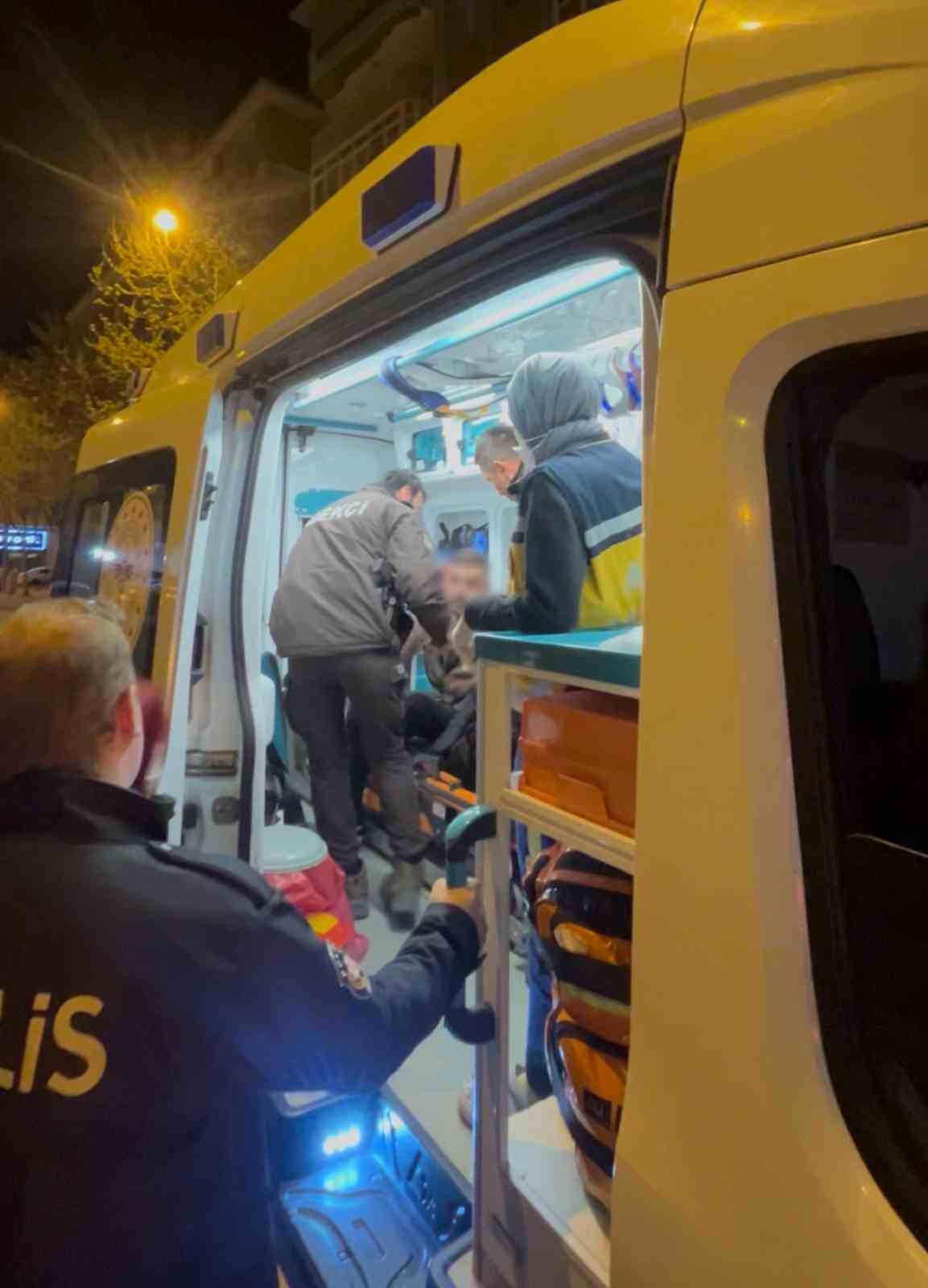 Trafikte garip olay: Taksiciye kızan yaya çılgına döndü
