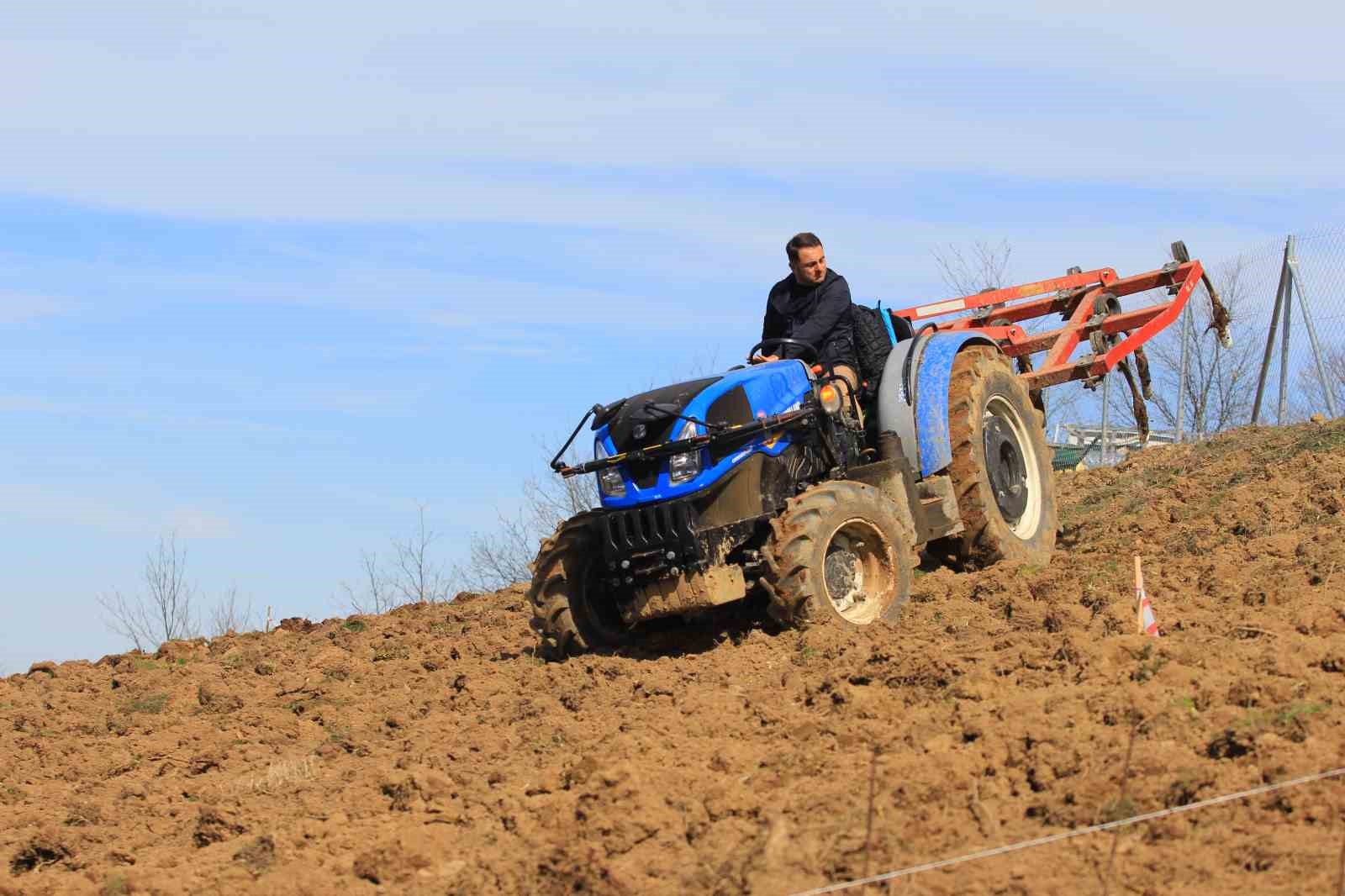 Traktörde "50 binler kulübü"ne 2 şehir daha katıldı
