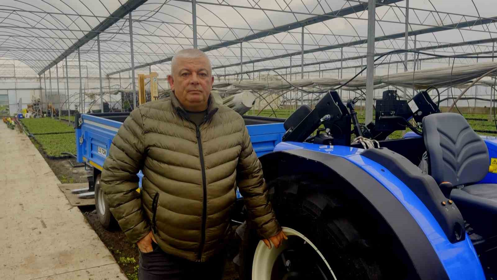 Traktörle geçmediği köprü ve otoyol için ceza yedi
