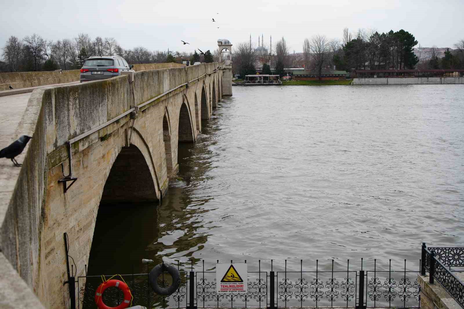 Trakya’da yağışlar yüzde 50 azaldı, nehir debileri düştü
